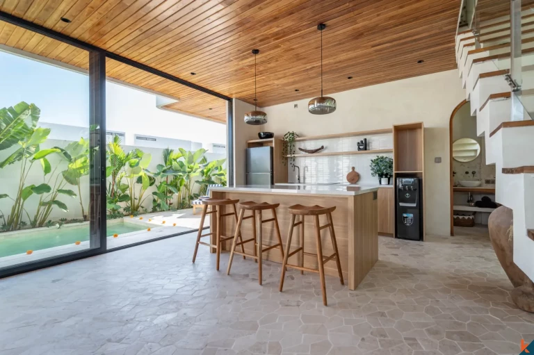 Modern Mediterranean Two Bedroom Villa for Lease in Munggu