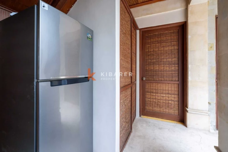 Elegant Tropical Sanctuary – Spacious Four Bedroom Villa in Ungasan
