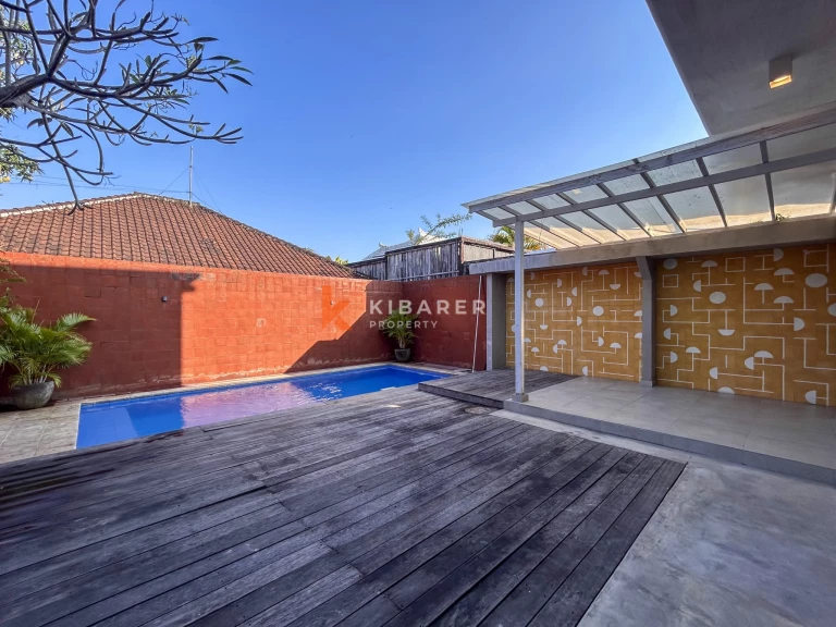 Comfortable Three-Bedroom Unfurnished Family Villa with Open Living Space in Umalas
