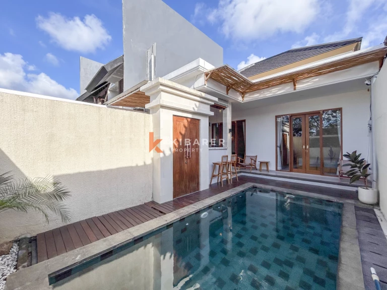 Charming Two-Bedroom Tropical Villa with Open Living and Private Pool in Ungasan