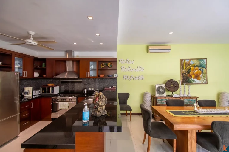Investissement exceptionnel villa de trois chambres avec bail de longue durée à Berawa