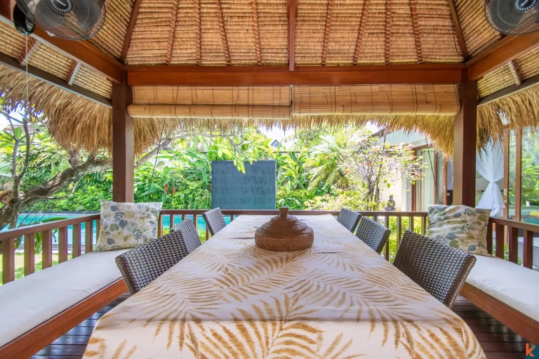 Investissement exceptionnel villa de trois chambres avec bail de longue durée à Berawa