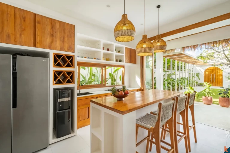 Beautiful Mediterranean Four Bedroom Leasehold Villa in North-East of Canggu