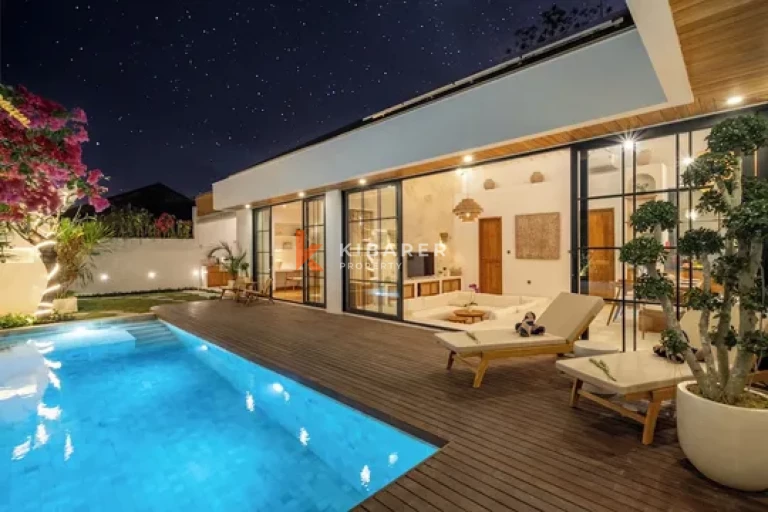 Sophisticated Three Bedroom Coastal Living in the Heart of Pecatu