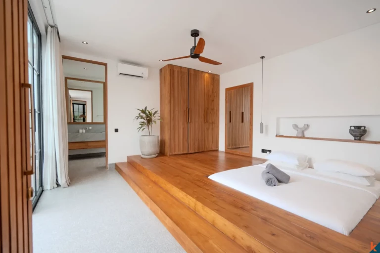 Luxurious three bedroom villa for lease in Bingin