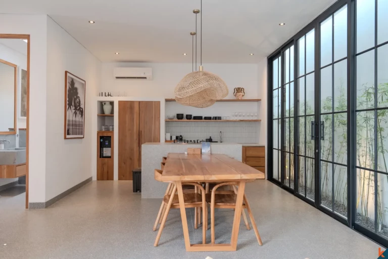 Luxurious three bedroom villa for lease in Bingin