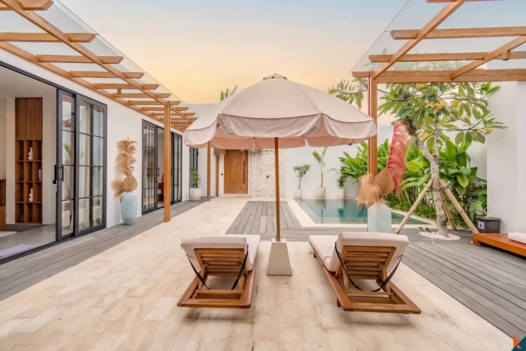 Luxurious three bedroom villa for lease in Bingin
