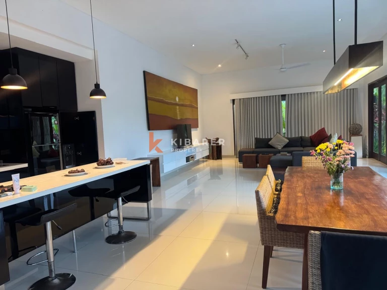 Charming Two-Bedroom Villa with Office and Enclosed Living in Tumbak Bayuh