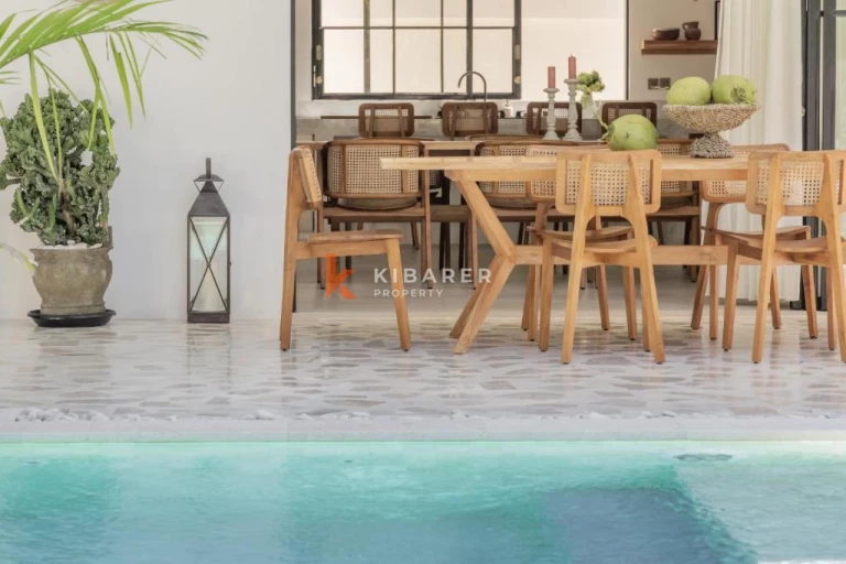 Beautiful Bright Four Bedroom Luxury Villa Minutes from Nyang Nyang Beach