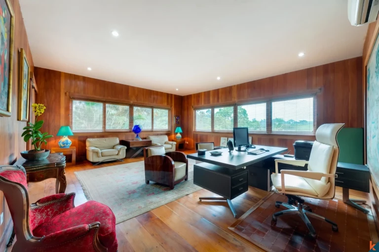 Exquise propriété privée unique en son genre à vendre à Kediri - Tabanan