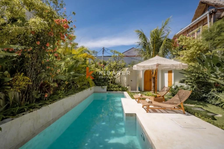 White Bright Luxe Three-Bedroom Villa in Nyang-Nyang, Uluwatu