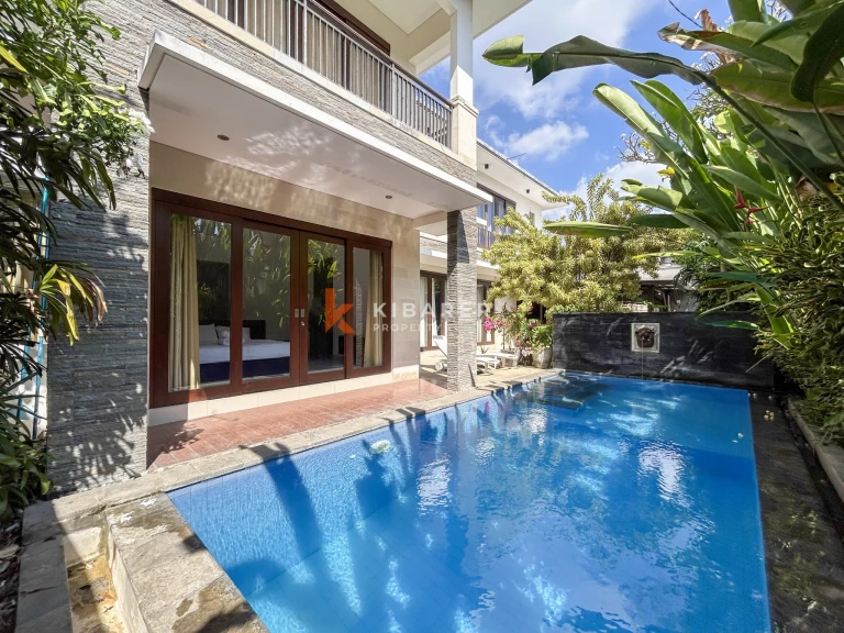 Elegant Three-Bedroom Tropical Villa with Private Pool in Berawa