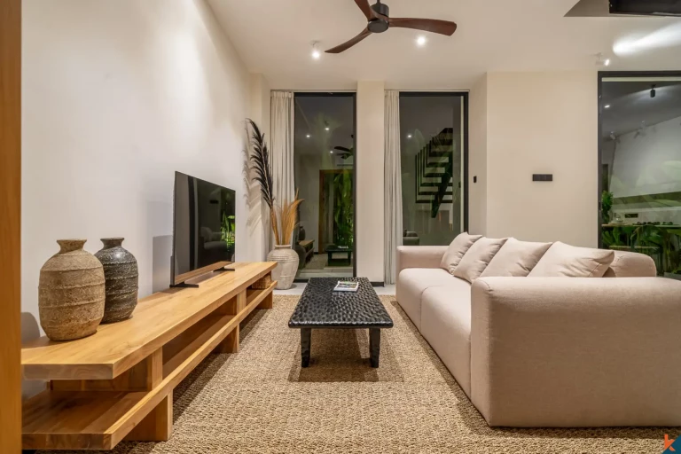 Modern Two-Bedroom Eco Townhouse for Lease in Pererenan
