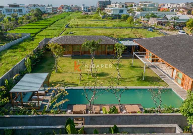 Elegant Six-Bedroom Tropical Villa with Refined Contemporary Design in Seseh