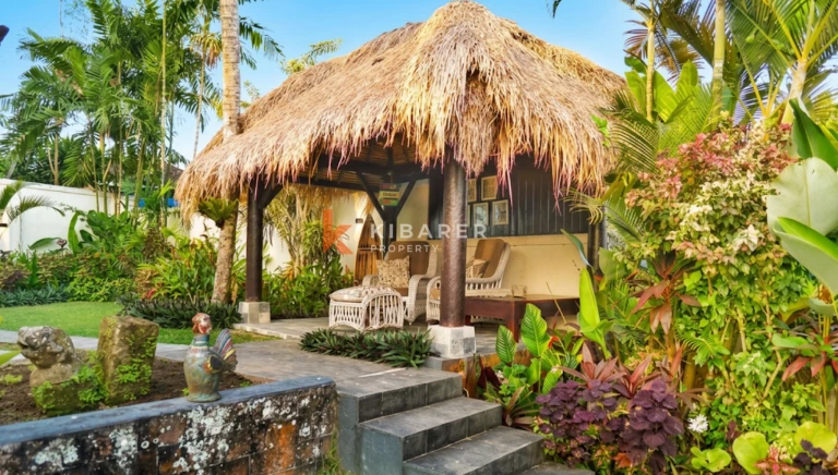 Authentic Wooden Four Bedroom Villa in Peaceful Nature Neighborhood of Tabanan