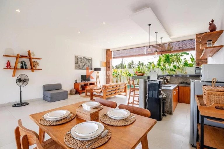 Tropical Three Bedroom Villa with Mountain View Near Tanah Lot