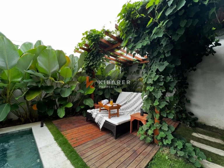 Tropical Three Bedroom Villa with Mountain View Near Tanah Lot