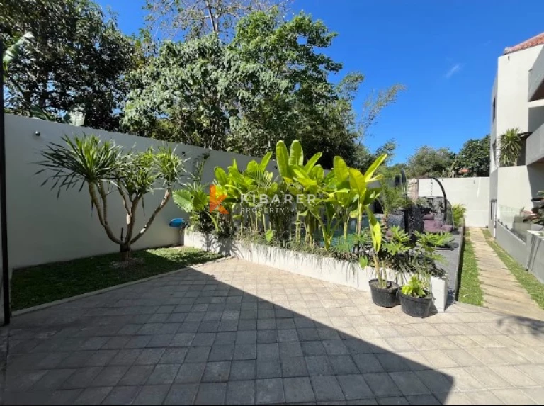 Exceptional Five Bedroom Villa with Rooftop in Kerobokan