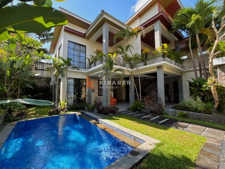 Villa balinaise paisible de 3 chambres avec bureau et cadre tropical à Umalas