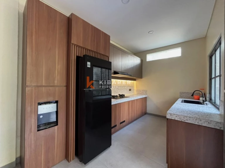 Villa balinaise paisible de 3 chambres avec bureau et cadre tropical à Umalas