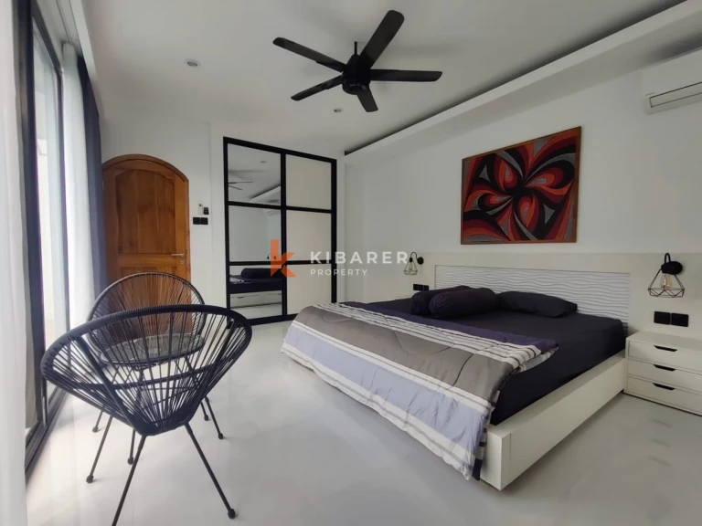 Elegant Tropical 2+1 Bedroom Villa with Rooftop Bathtub and Pool in Nyanyi