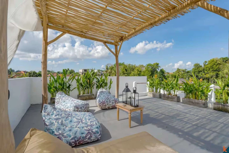 Villa moderne flambant neuve à Tumbak Bayuh