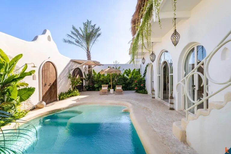 Beautiful Three Bedroom Leasehold Mediterranean villa with Ocean Views in Seseh