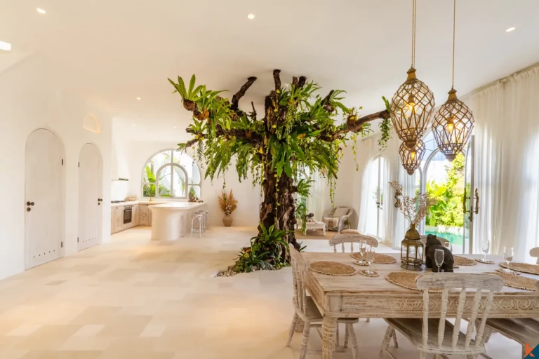 Beautiful Three Bedroom Leasehold Mediterranean villa with Ocean Views in Seseh