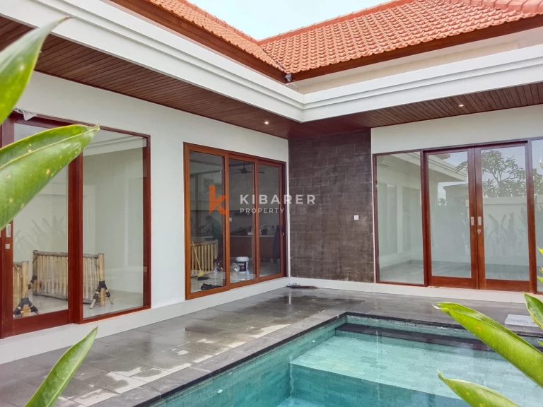 Charming Three-Bedroom Unfurnished Villa with Enclosed Living in Nyanyi