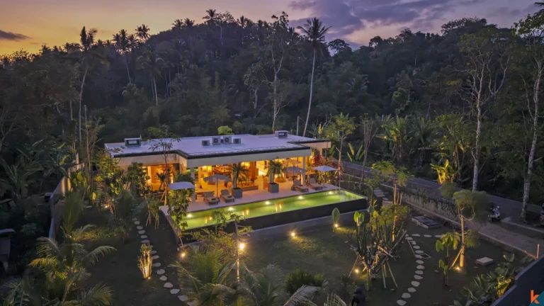 Brand New High Quality Four Bedroom Freehold Estate with Lush Views for Sale in Kerambitan