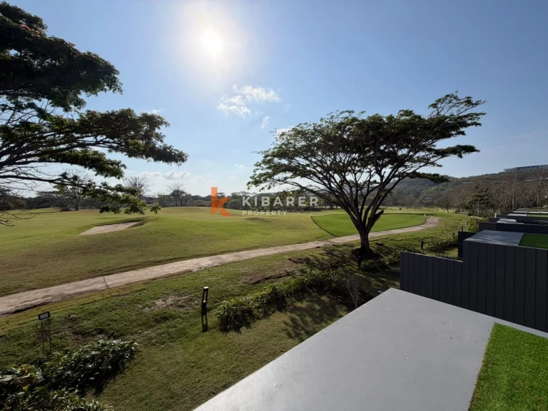Elegant Three-Bedroom Villa with Private Pool and Golf View in Pecatu