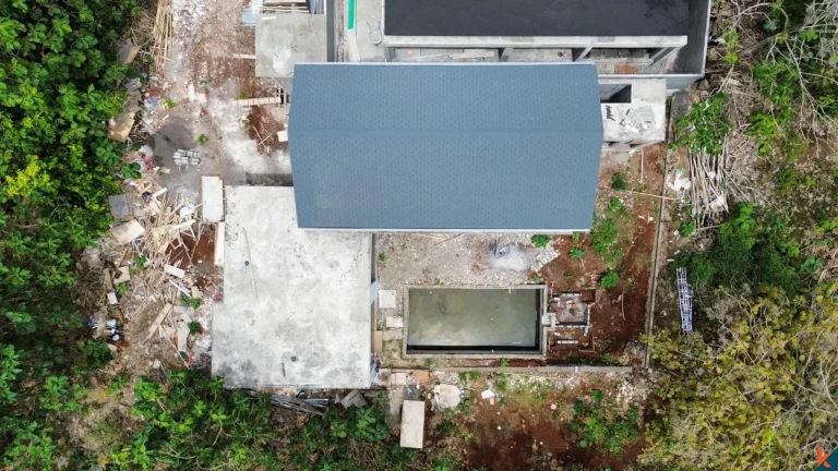 Les 4 terrains stratégiques sont des terrains en location avec un projet de villas existant à Ungasan