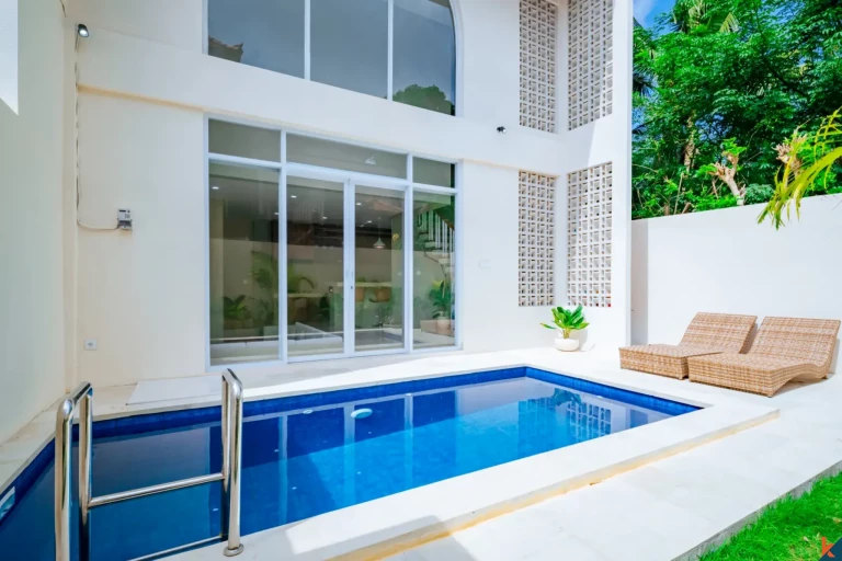 Villa satu kamar tidur baru dan langka dengan hak sewa jangka panjang di kawasan Bukit Pecatu yang modis