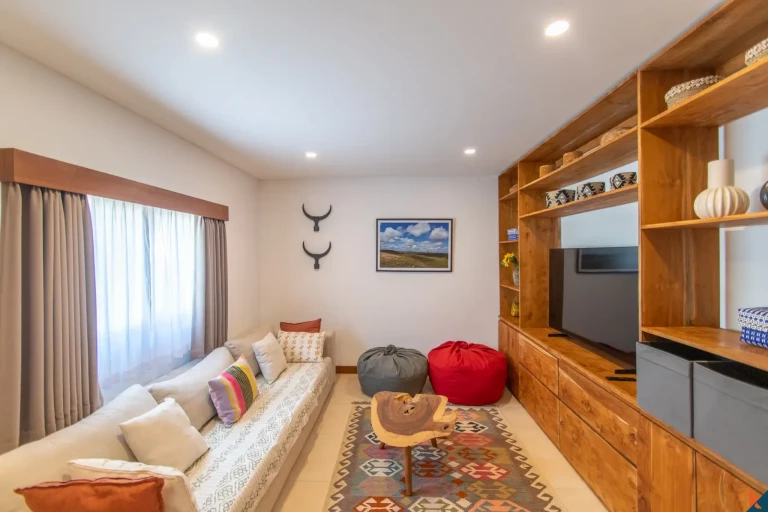 Fantastic three bedroom modern joglo style for lease in Kedungu