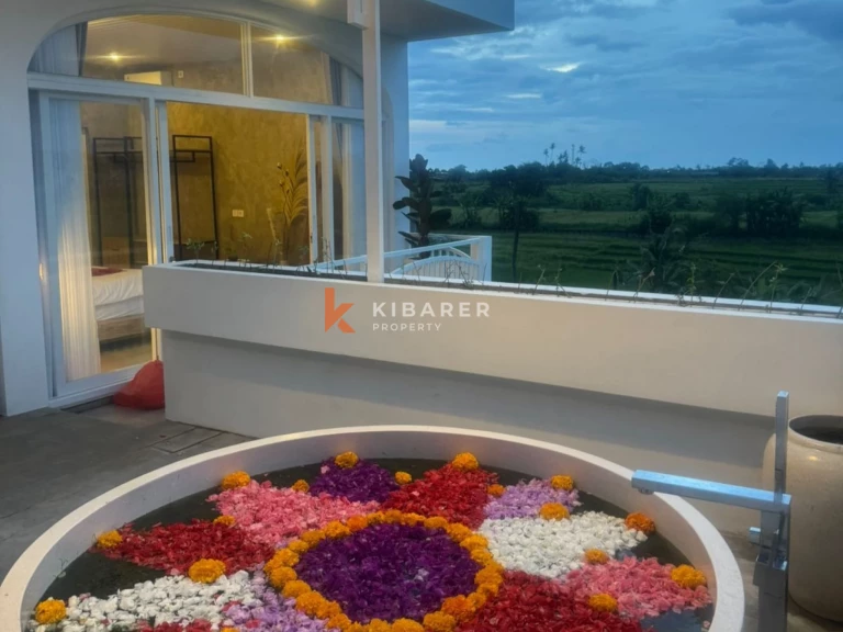 Villa Modern Dua Kamar Tidur dengan Kolam Renang Pribadi dan Rooftop Luas di Nyanyi
