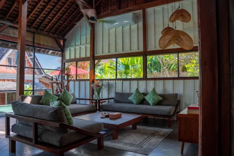 Tropical Serenity Four Bedroom Villa in Pererenan