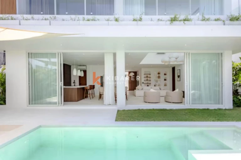 Three Bedroom Mediterranean Elegance and Tropical Island Living in Seaside Seseh with Beach View and Rooftop Pool