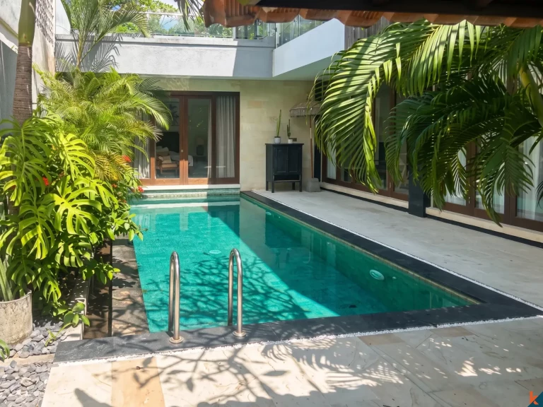 Properti hak milik tiga kamar tidur yang langka dijual di pusat Umalas - Bumbak
