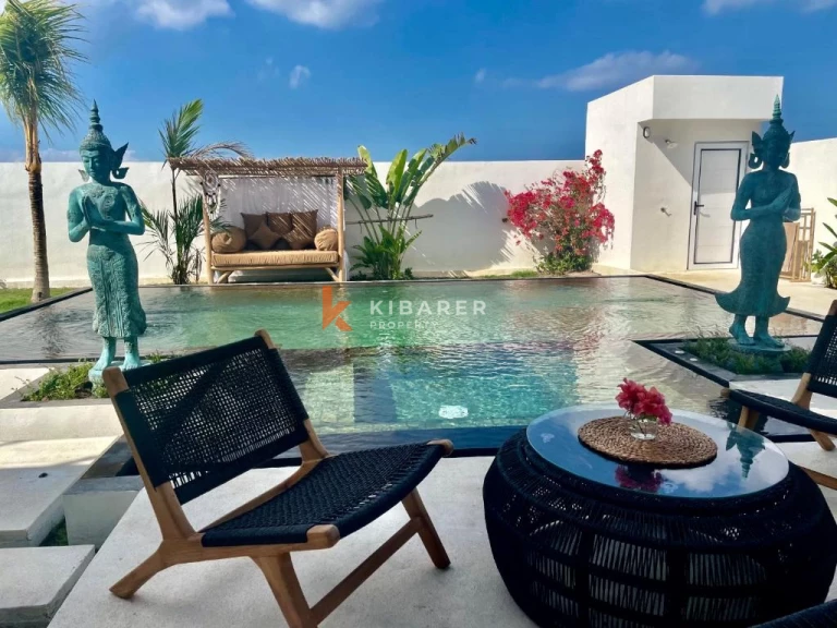 Four Bedroom Living Close to The Kelanting Beach Tabanan