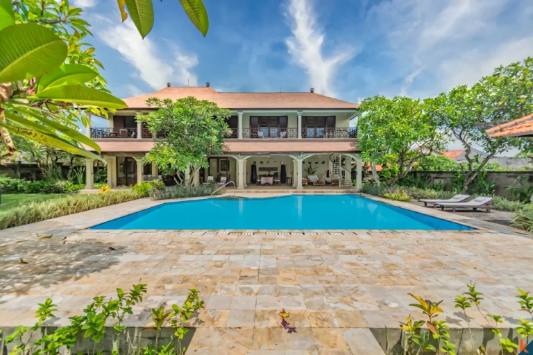 Marvelous Beachfront Estate for Sale