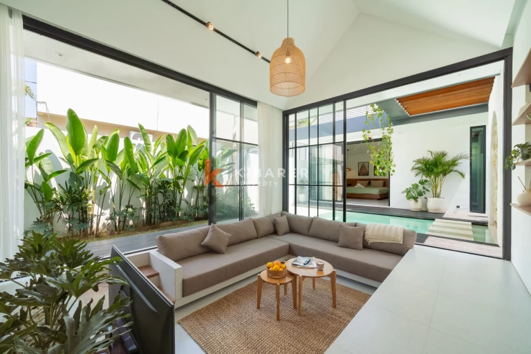 Stylish Two-Bedroom Villa with Private Pool in Tabanan