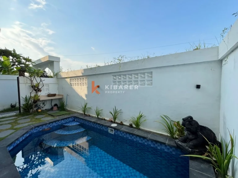 Vila Rooftop 2 Kamar Tidur Tanpa Perabotan dengan Ruang Keluarga Terbuka di Tumbak Bayuh