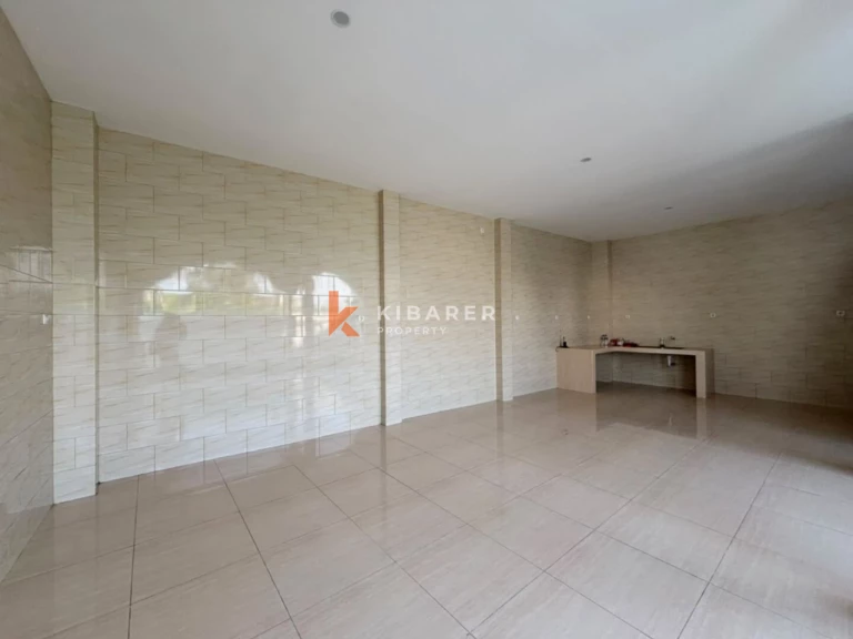 Vila Rooftop 2 Kamar Tidur Tanpa Perabotan dengan Ruang Keluarga Terbuka di Tumbak Bayuh