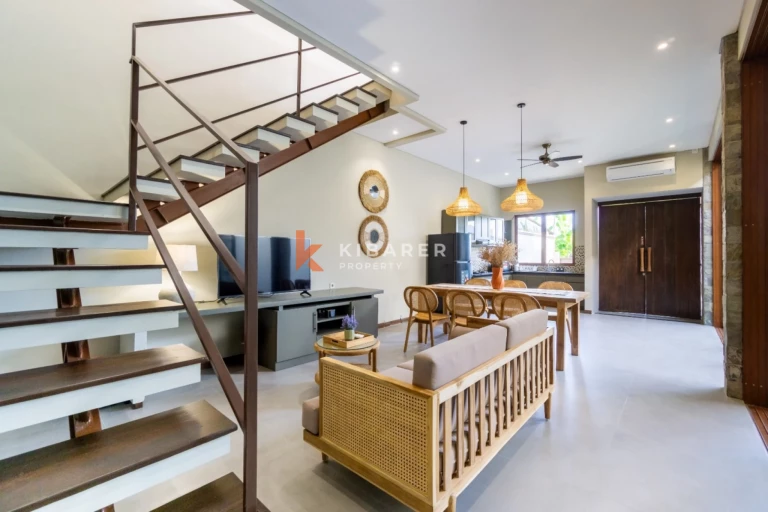 Vila Modern Tiga Kamar Tidur dengan Perabotan Menawan di Kerobokan