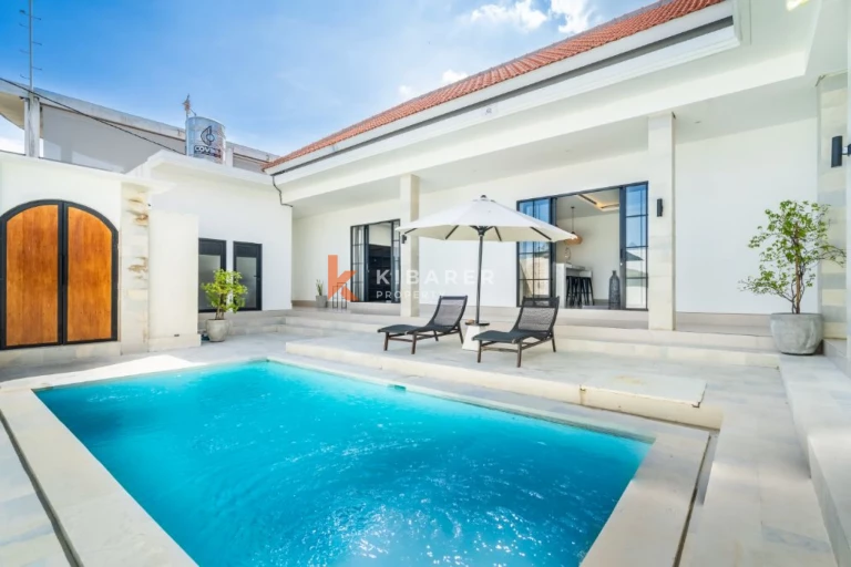 Tropical Three-Bedroom Pool Villa in Canggu