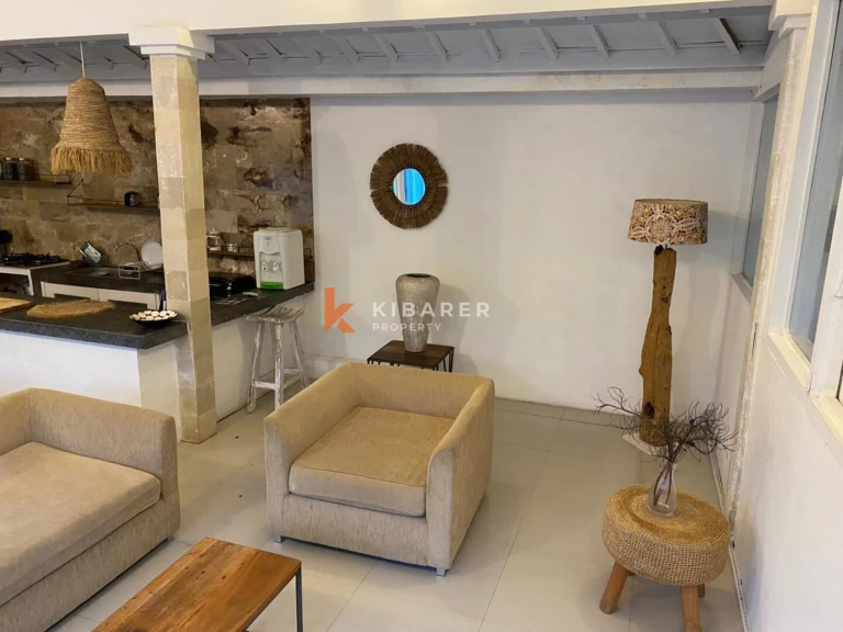 Un havre de paix à Kerobokan – Villa avec jardin et trois chambres
