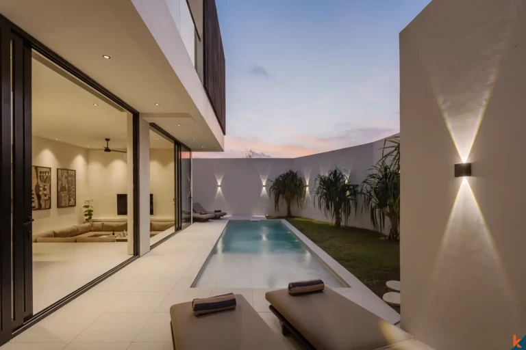 Rumah Townhouse Modern Dua Kamar Tidur dengan Status Hak Sewa di Kerobokan