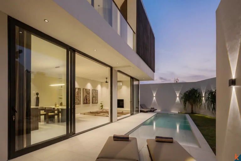 Rumah Townhouse Modern Dua Kamar Tidur dengan Status Hak Sewa di Kerobokan