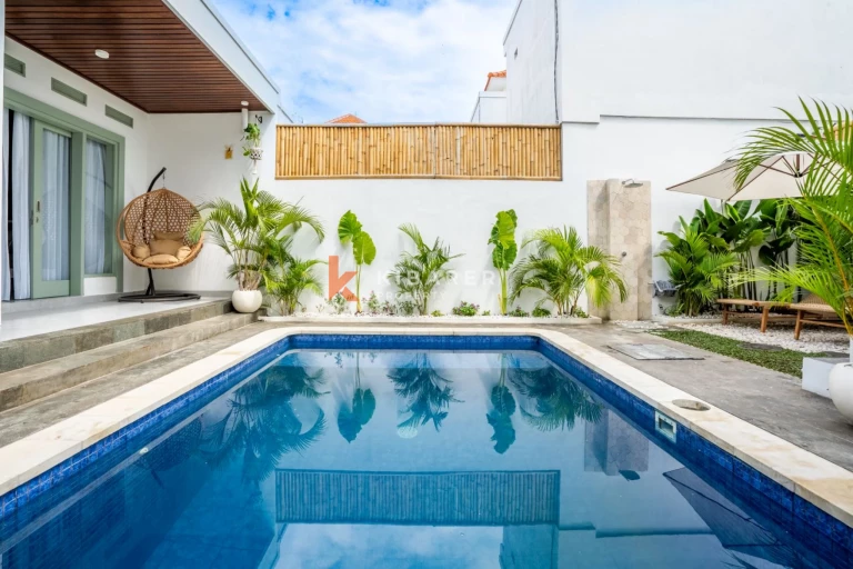 Beachside Two Bedroom Villa with Enclosed Living in Munggu