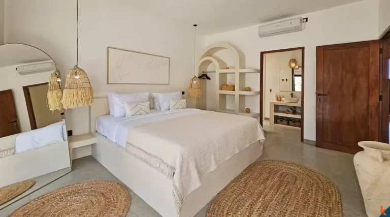 Charming two bedroom leasehold villa overlooking the rice fields in Tumbak Bayuh